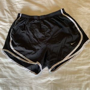 Black Nike shorts